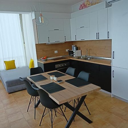 Apartman Dagmar Durres Exterior photo